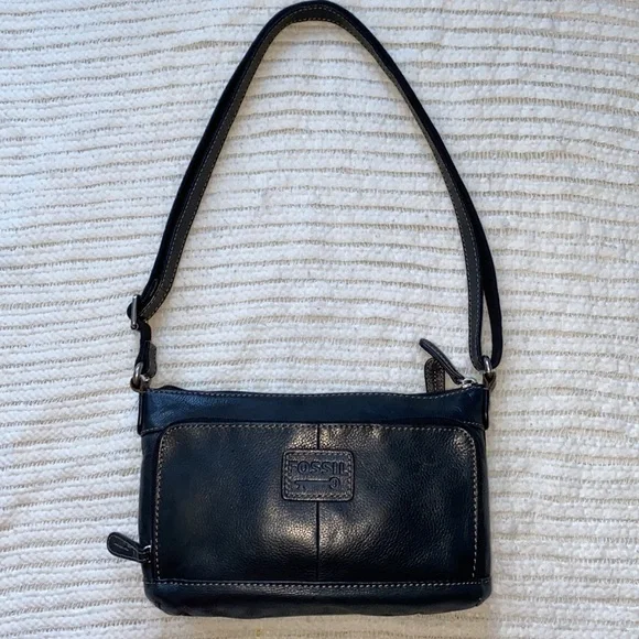 FOSSIL Black Leather Crossbody Wallet
Purse Bag - Picture 3 of 10